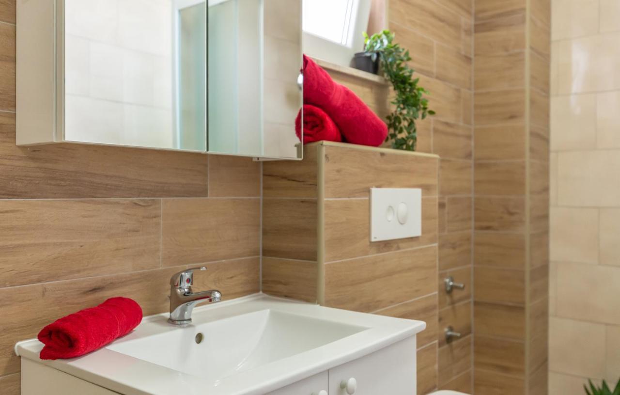 Andela 2 Apartment Makarska Ngoại thất bức ảnh